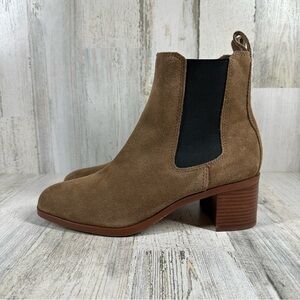 NEW Steve Madden Rhiannon‎ Chelsea Tan Suede Block Heel Ankle Boots #231